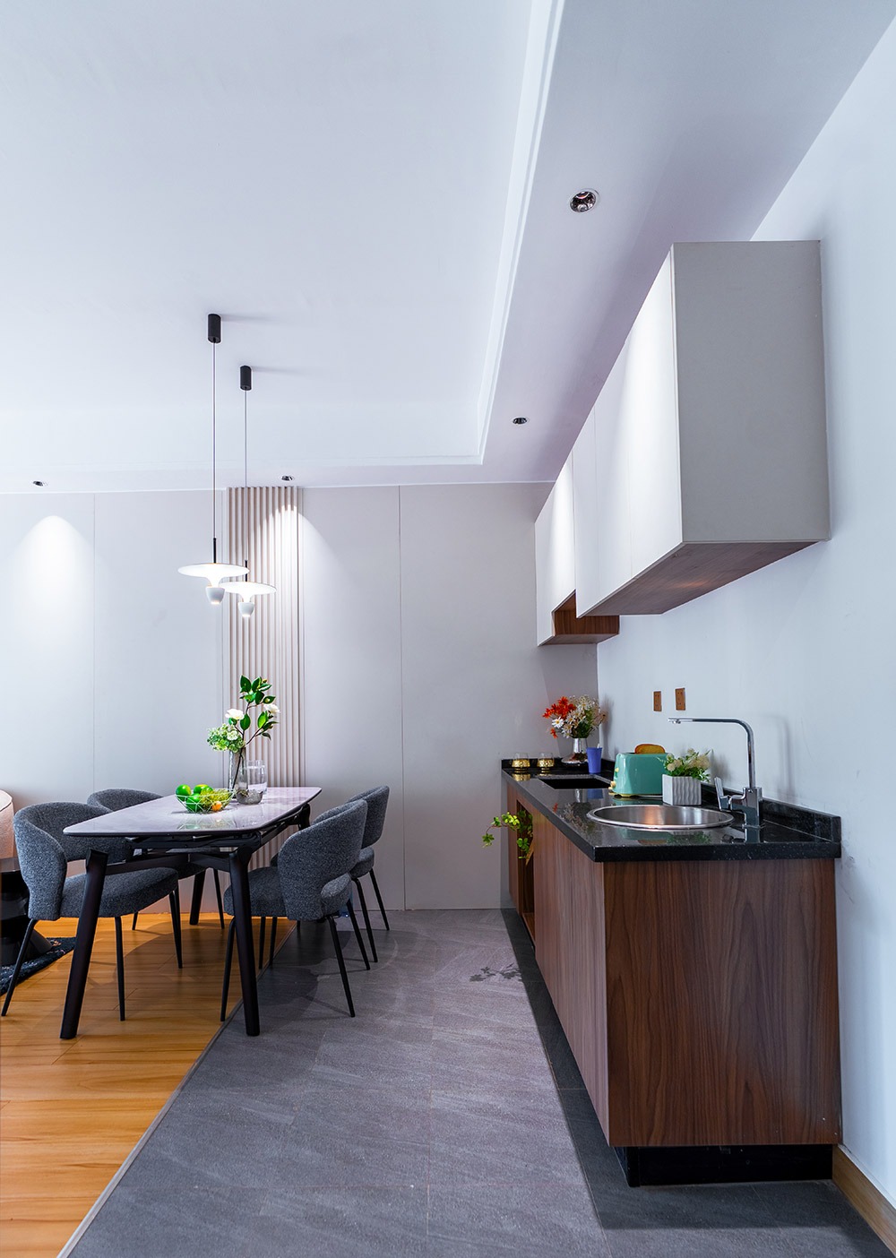 1 Bedroom Kitchen Area